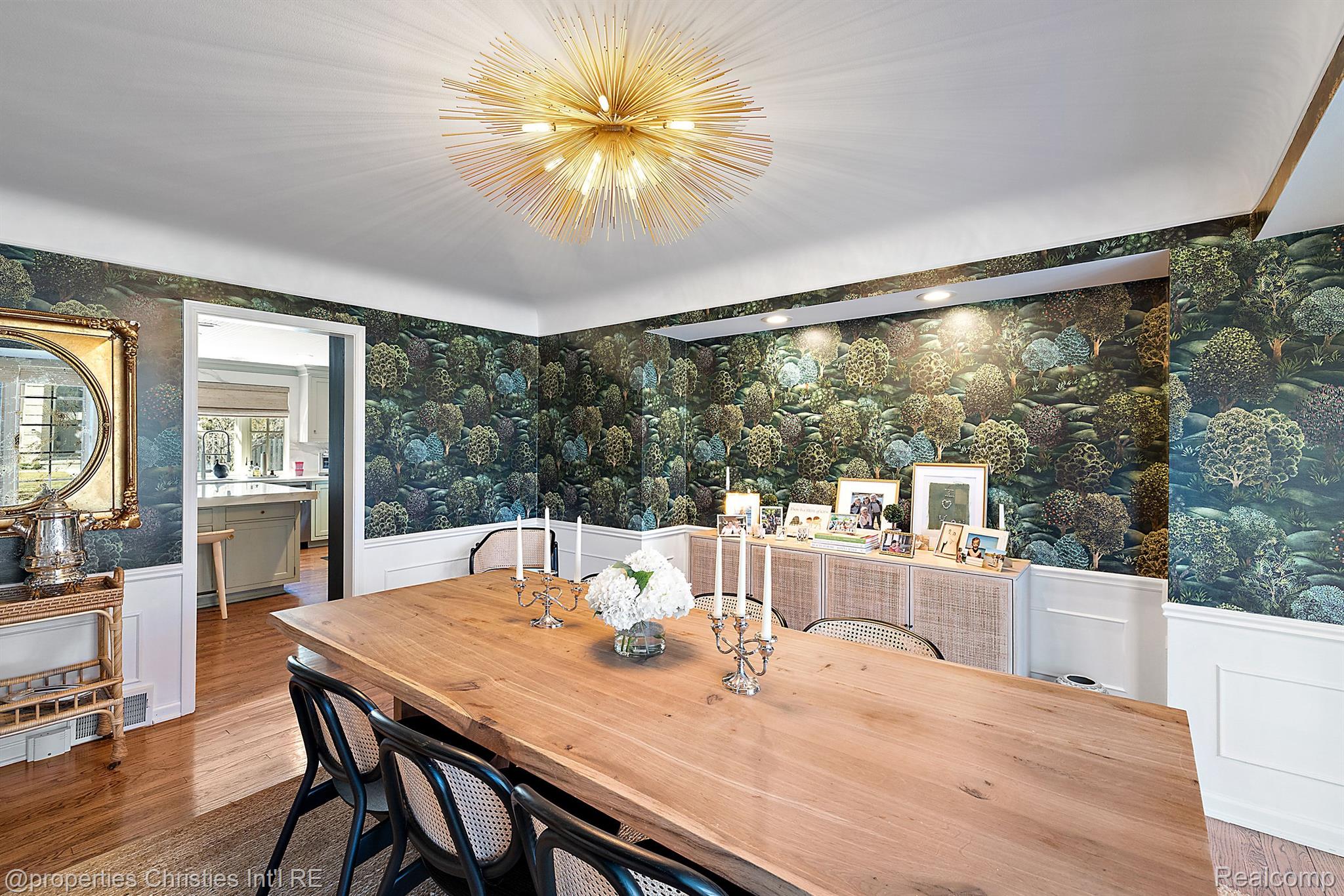 1201 BROOKWOOD Street