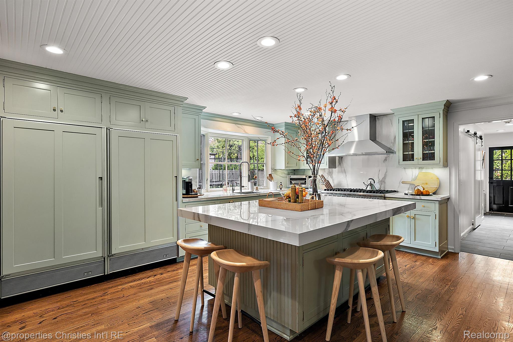 1201 BROOKWOOD Street