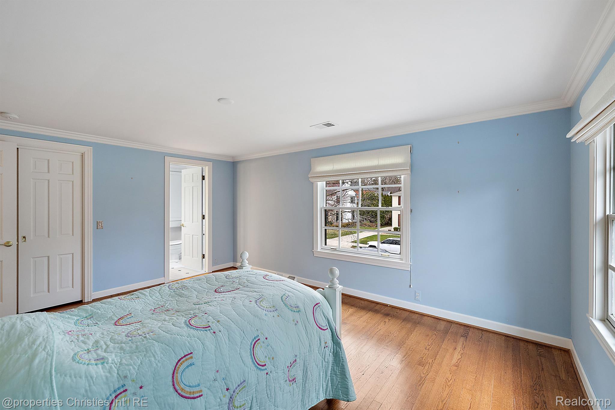 2611 AMBERLY Road