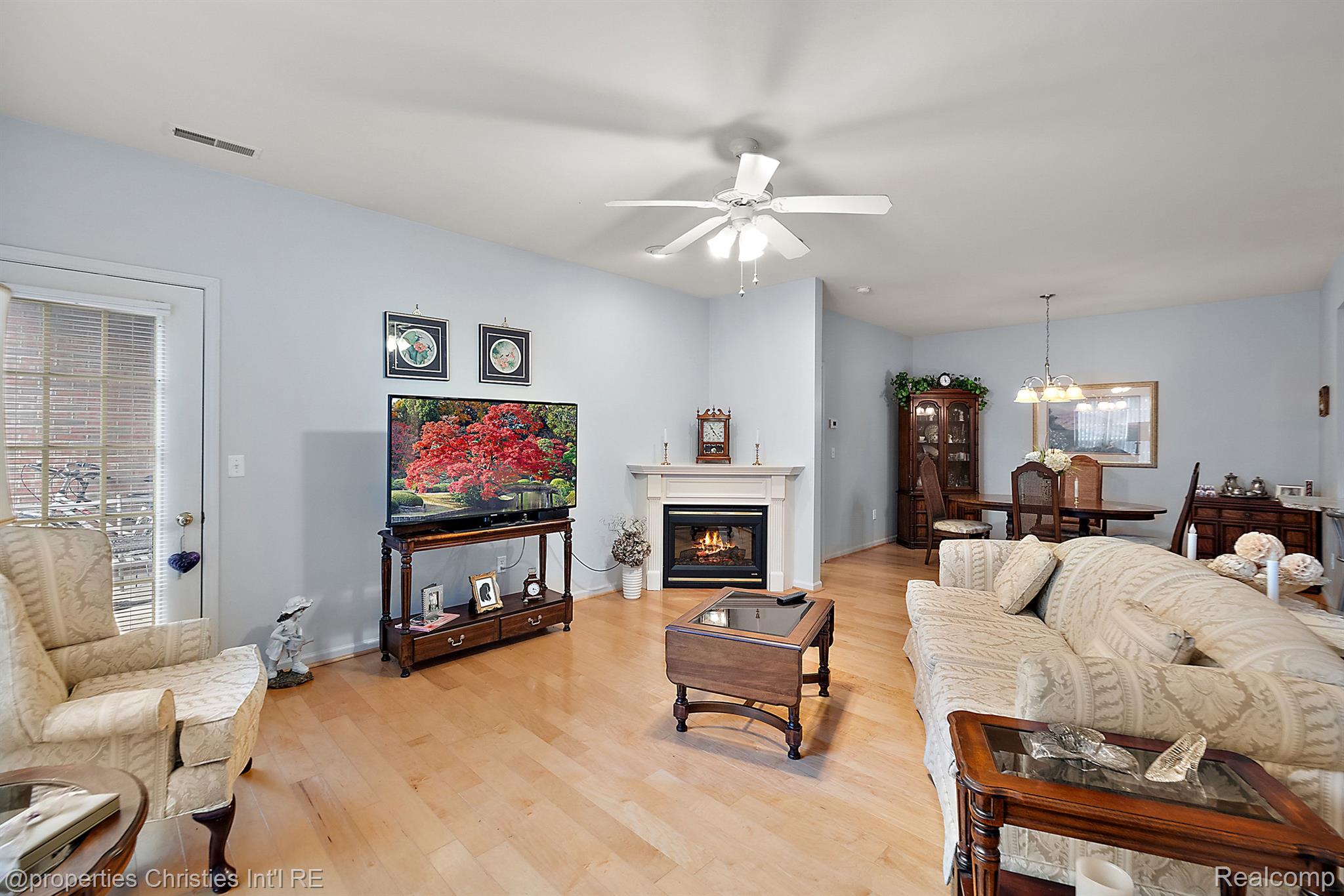1105 Saratoga Boulevard 3