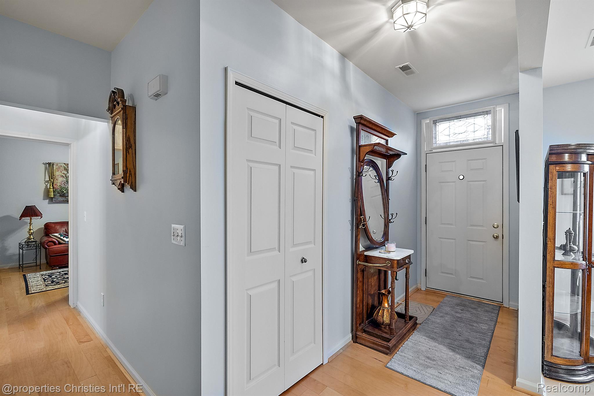 1105 Saratoga Boulevard 3