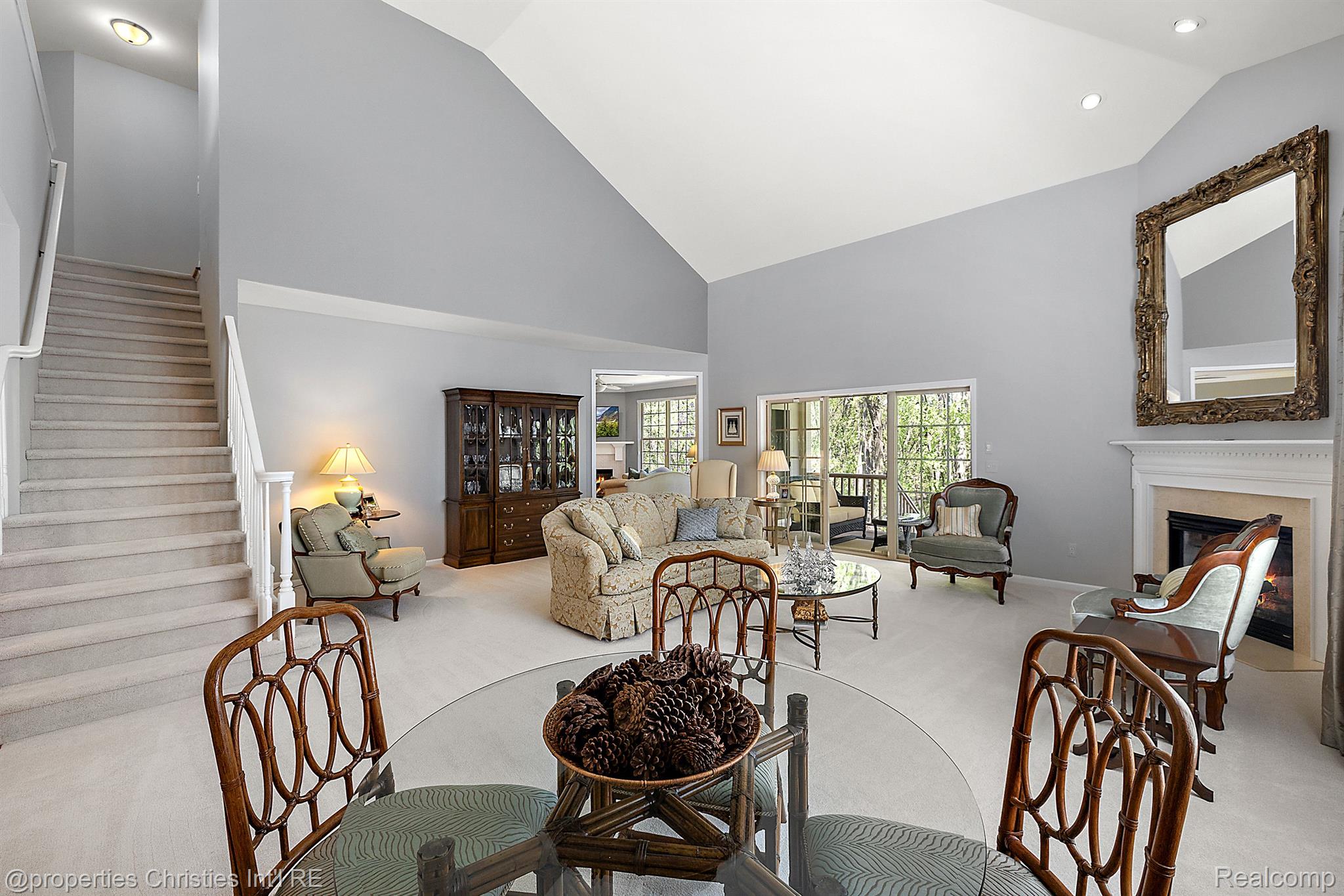 2262 PRESERVE Lane