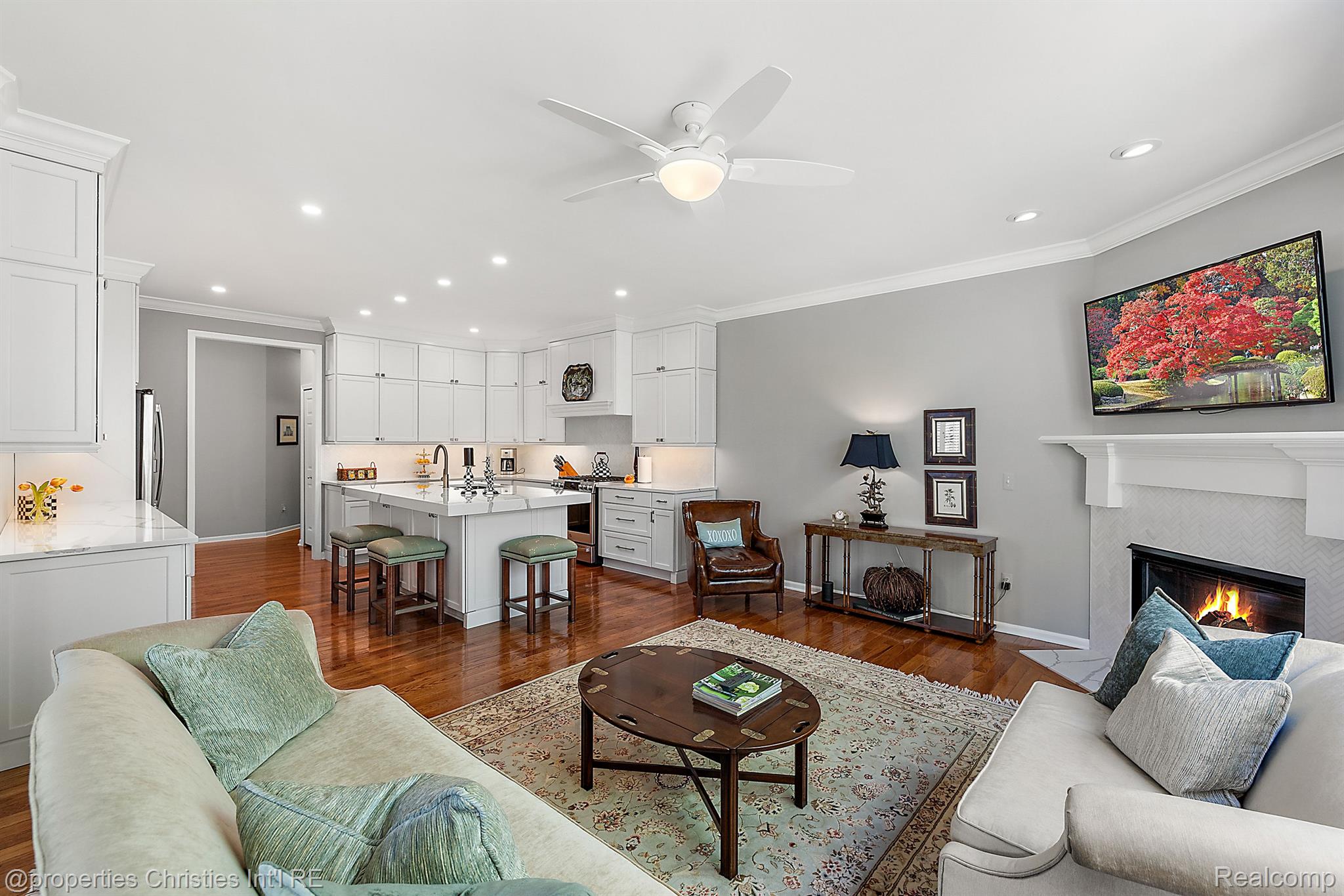 2262 PRESERVE Lane