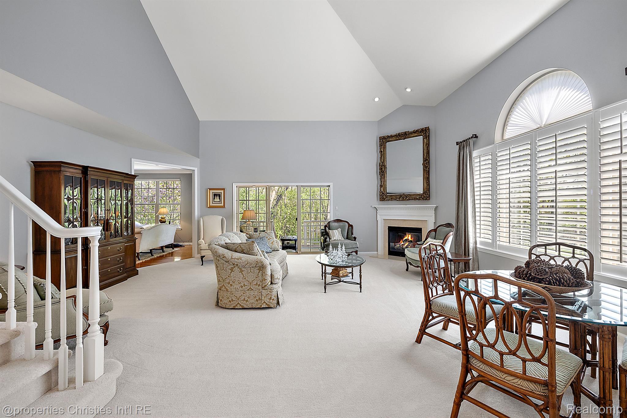 2262 PRESERVE Lane