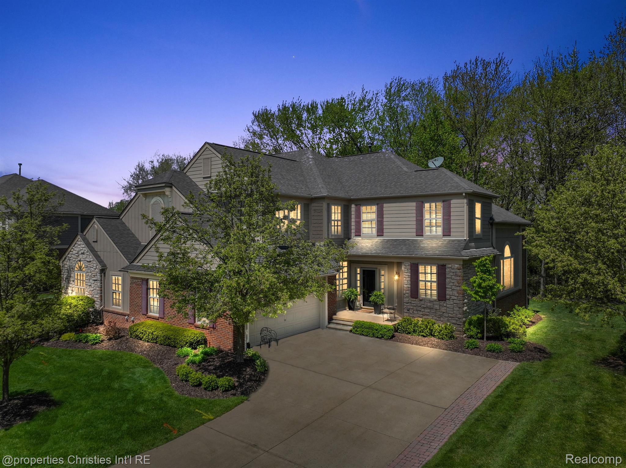 2262 PRESERVE Lane
