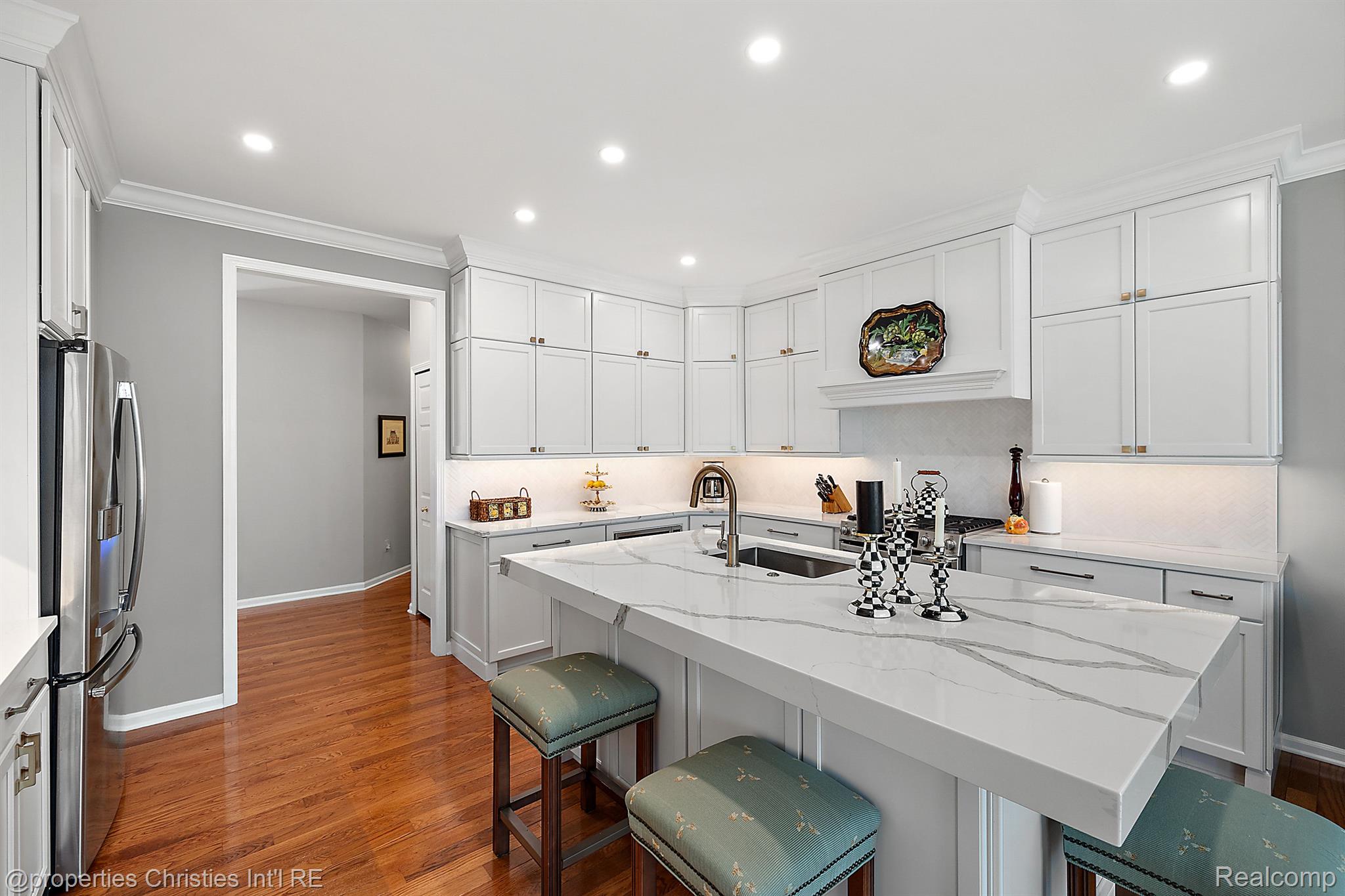 2262 PRESERVE Lane