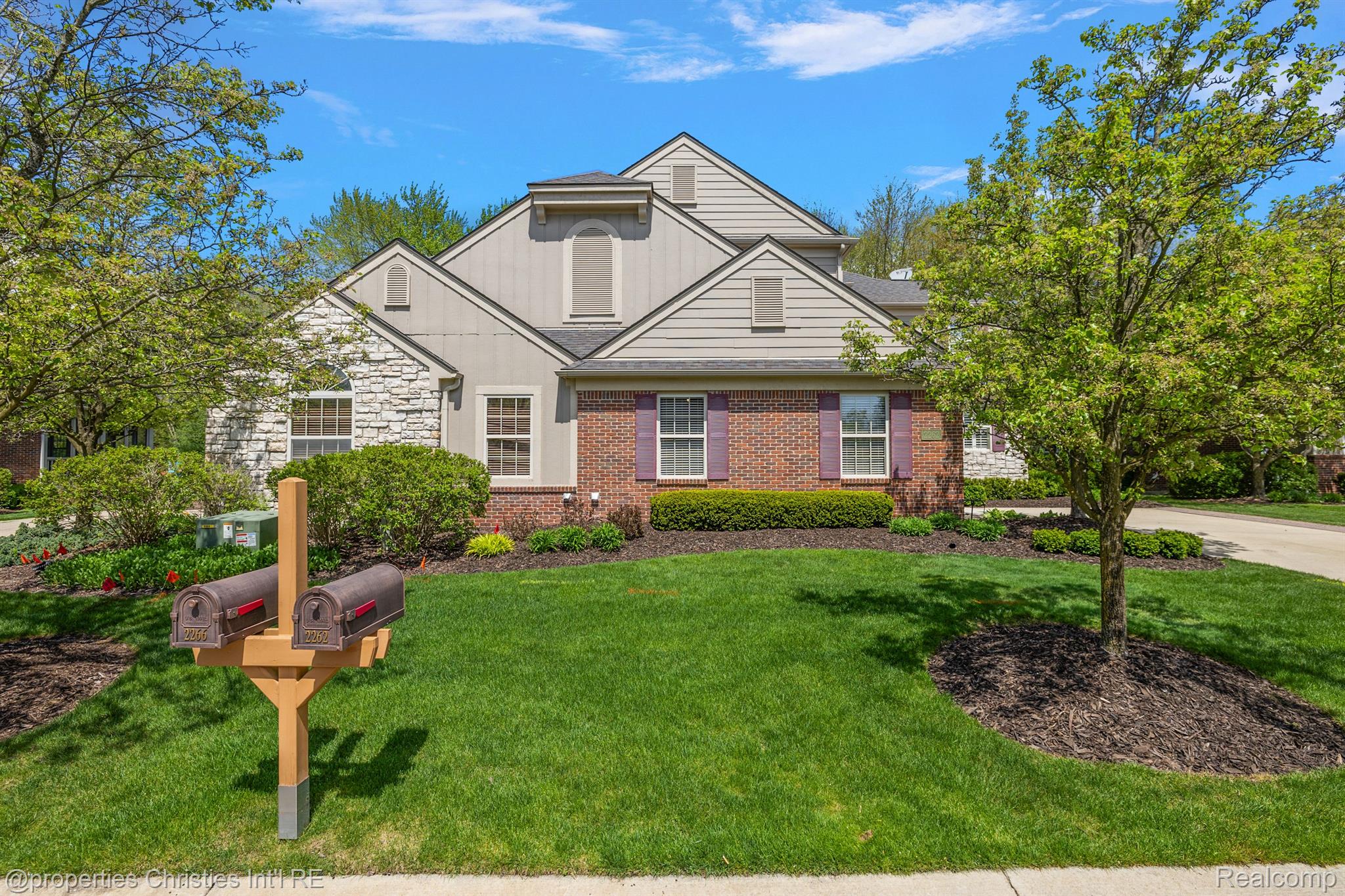 2262 PRESERVE Lane
