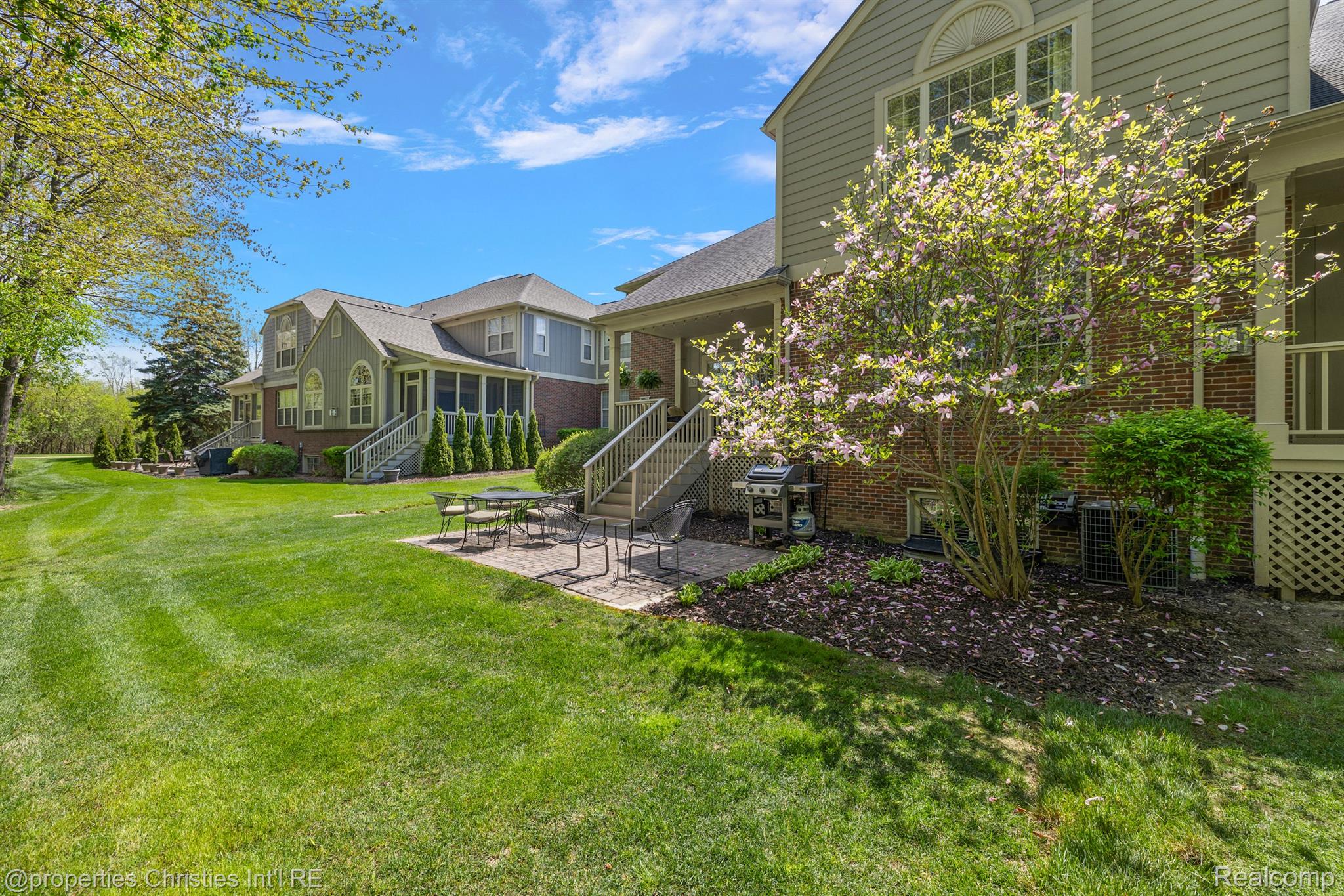2262 PRESERVE Lane