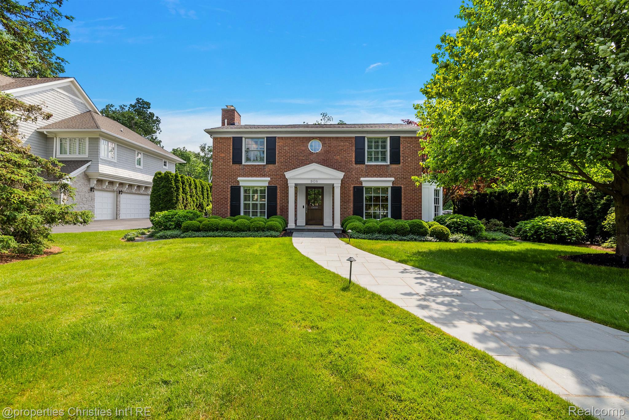 908 CHESTERFIELD Avenue