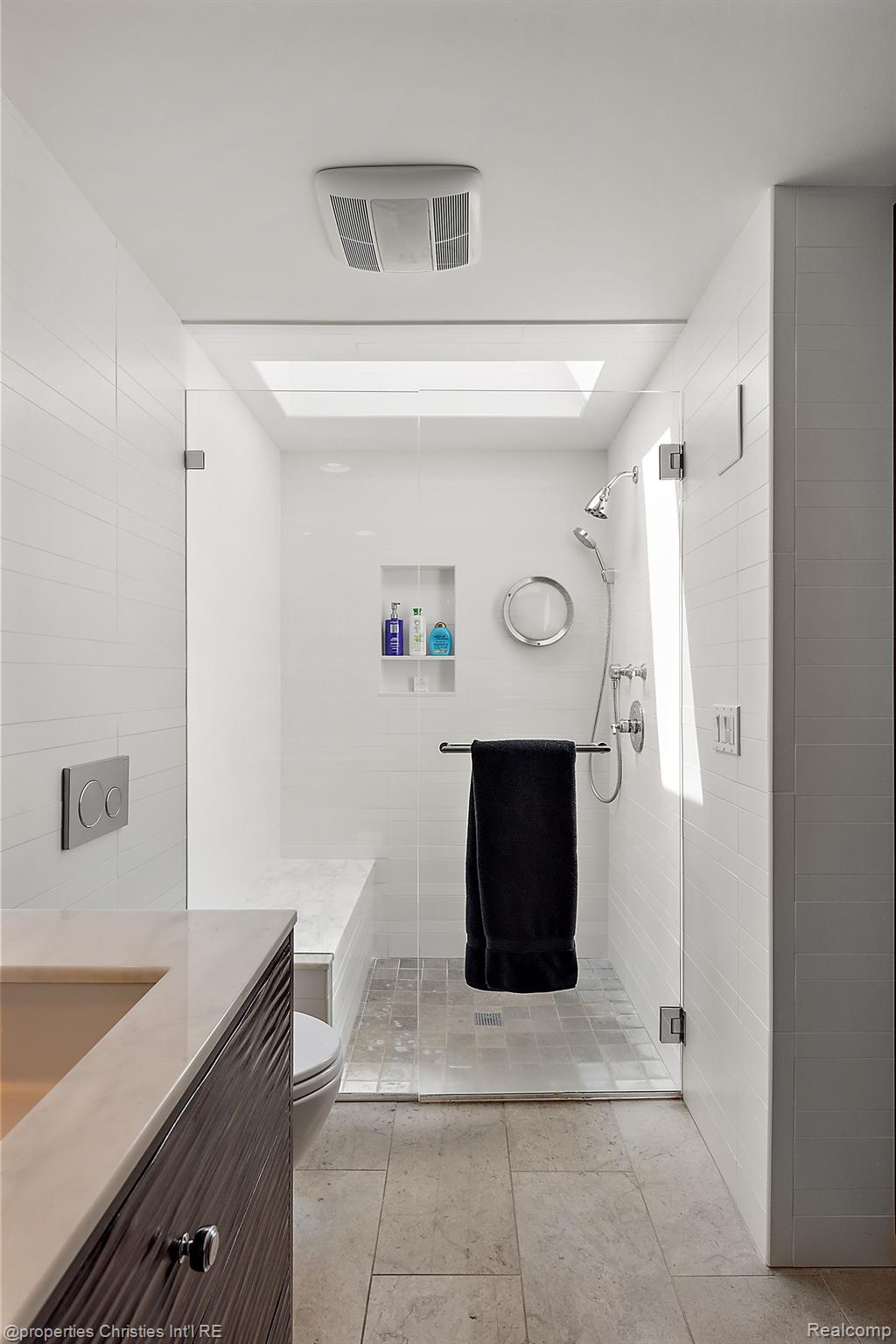 908 CHESTERFIELD Avenue