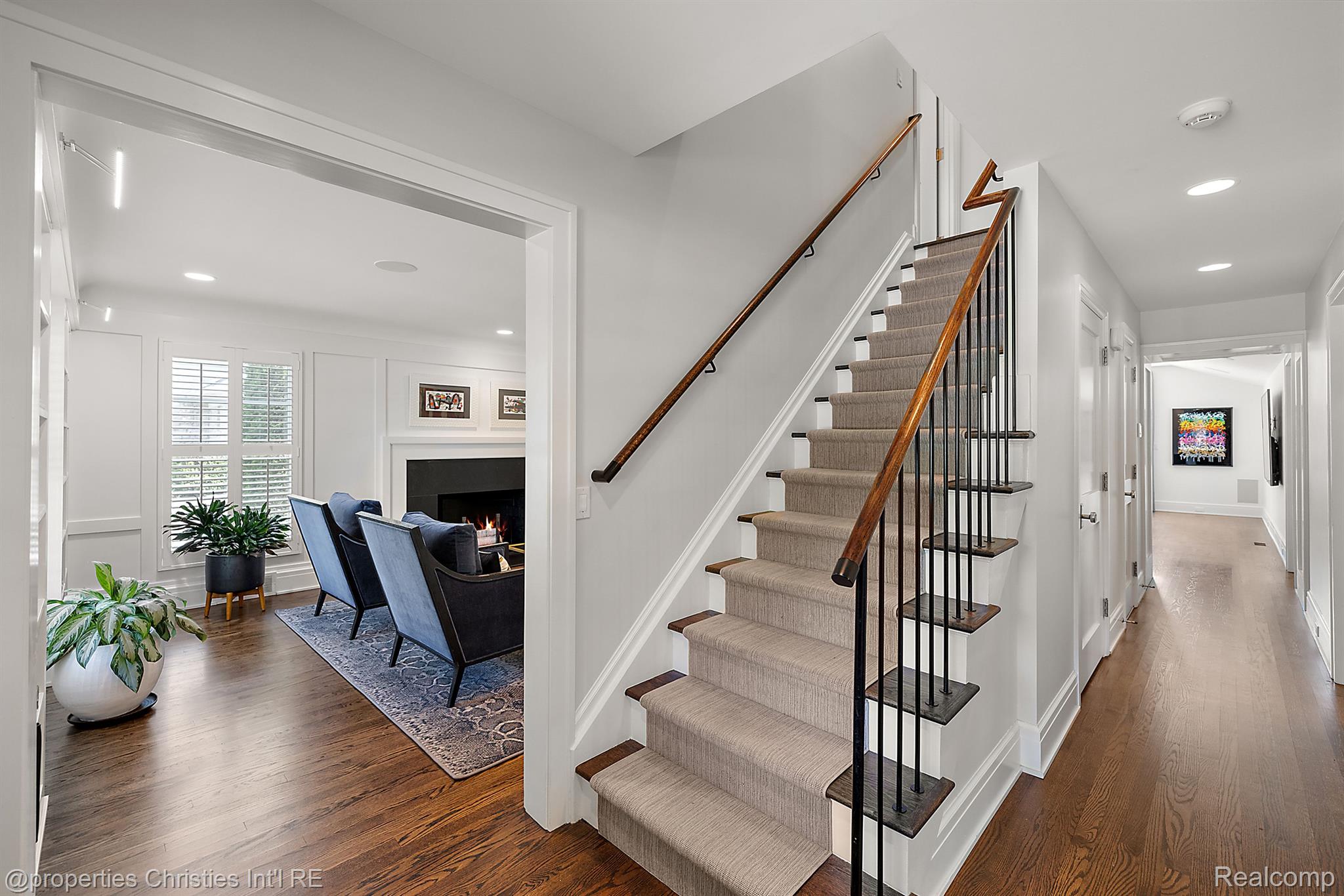 908 CHESTERFIELD Avenue