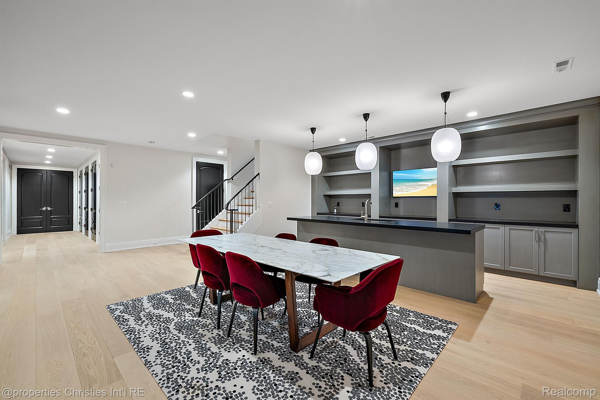 640 BALDWIN Court