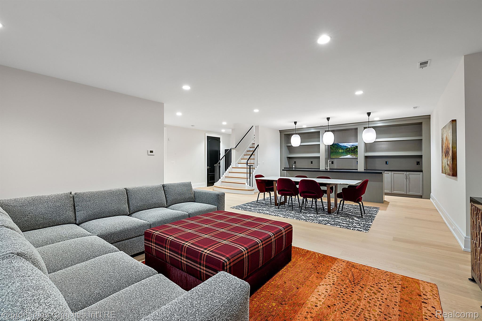 640 BALDWIN Court