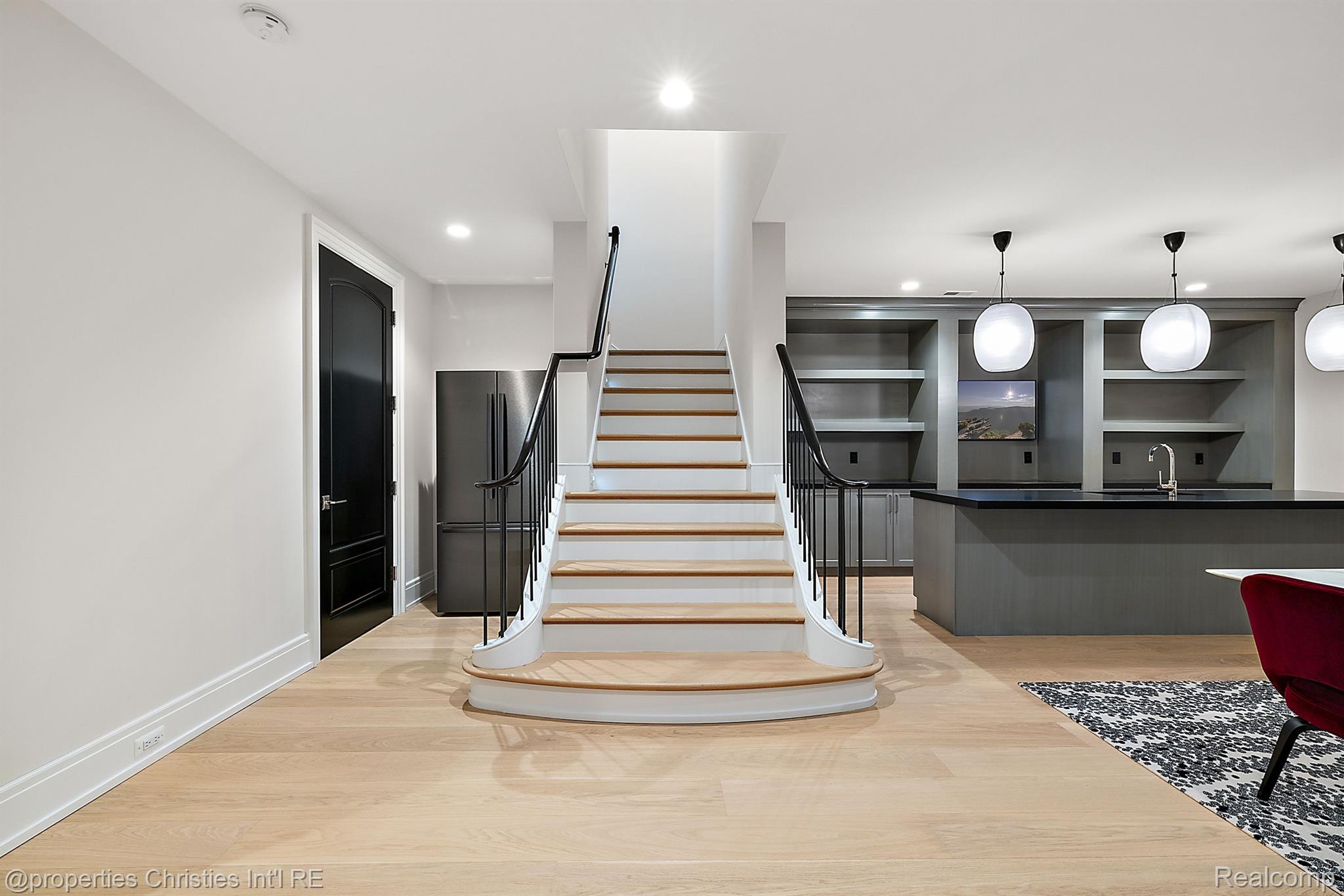 640 BALDWIN Court