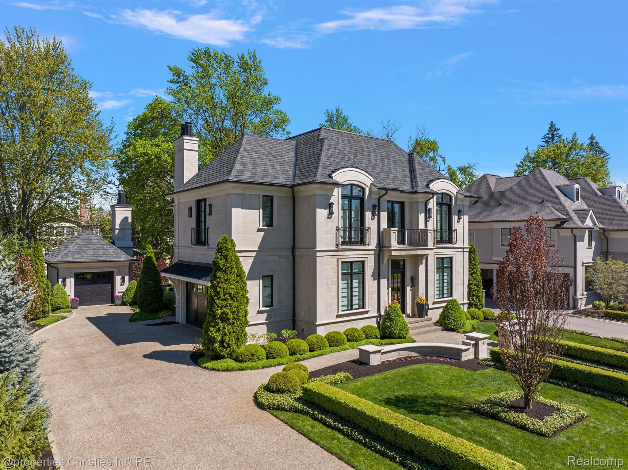 640 BALDWIN Court