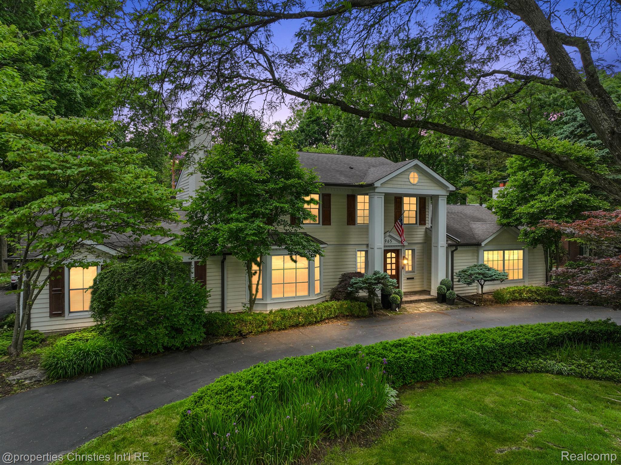 965 N CRANBROOK Road