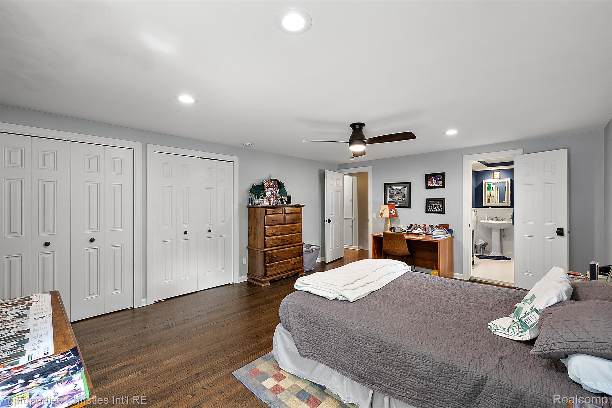 965 N CRANBROOK Road