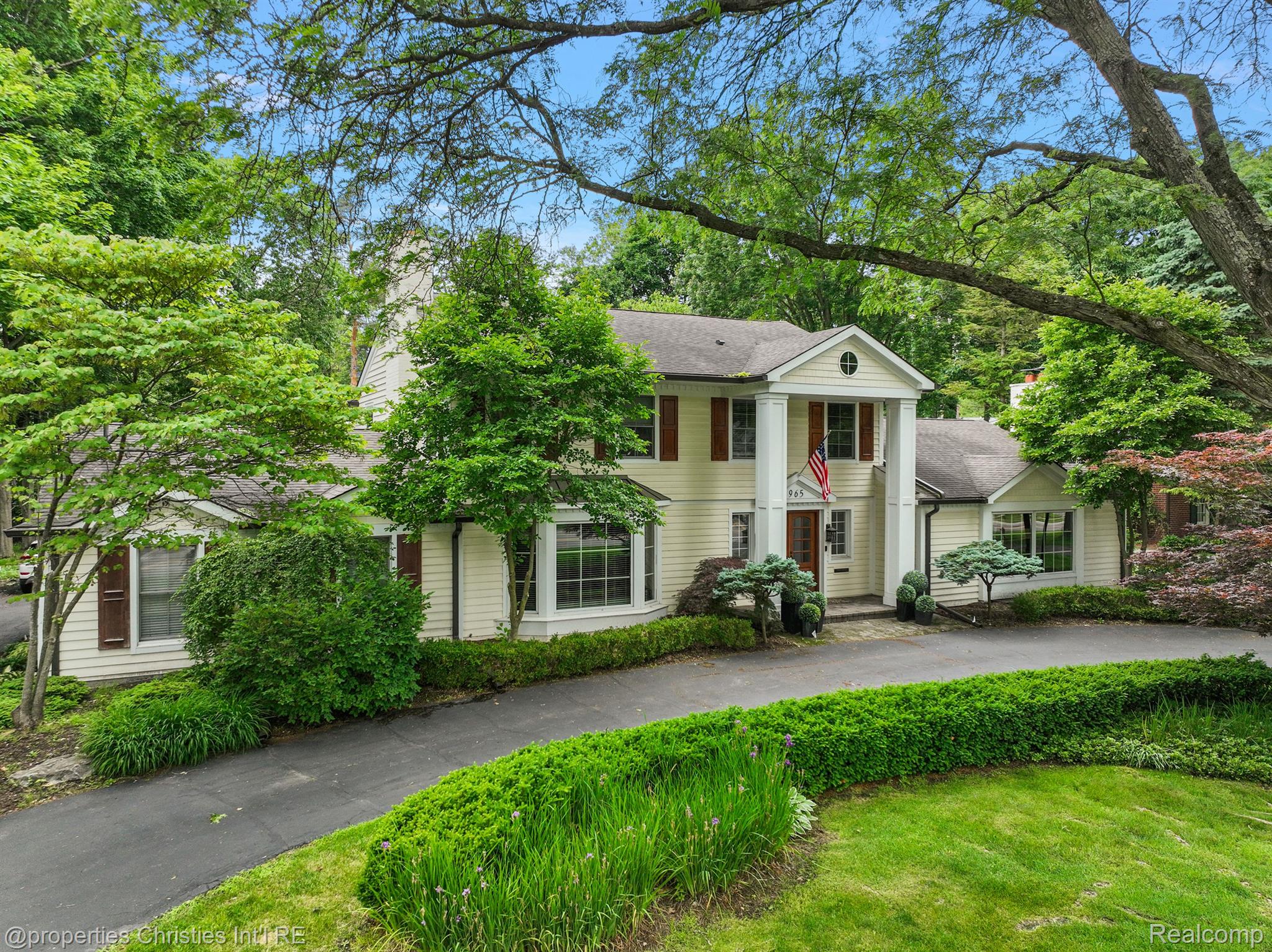 965 N CRANBROOK Road