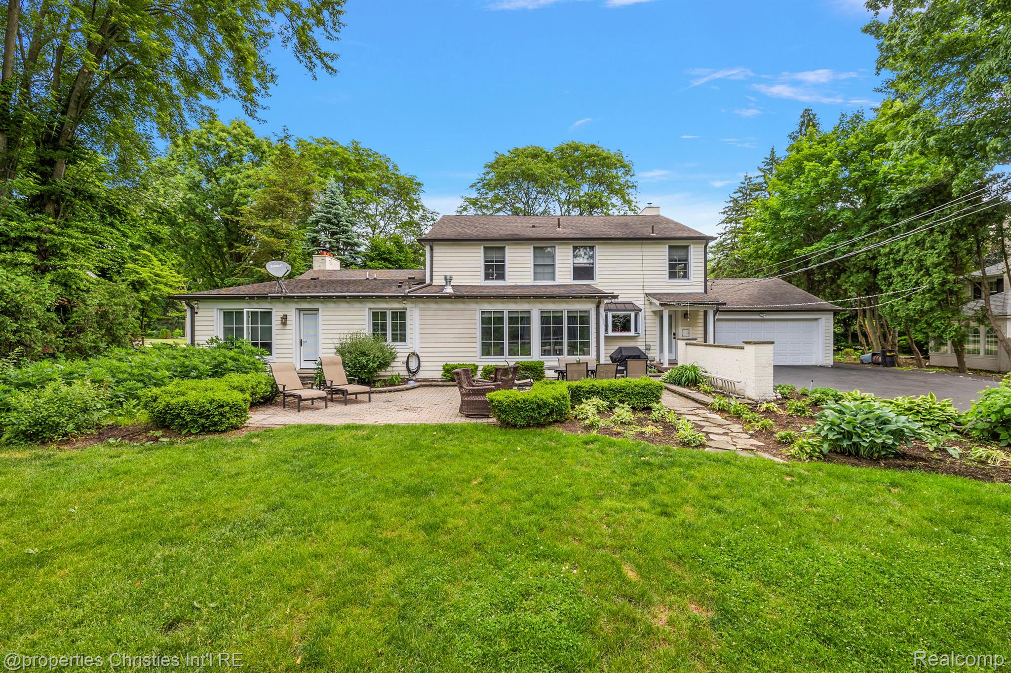 965 N CRANBROOK Road