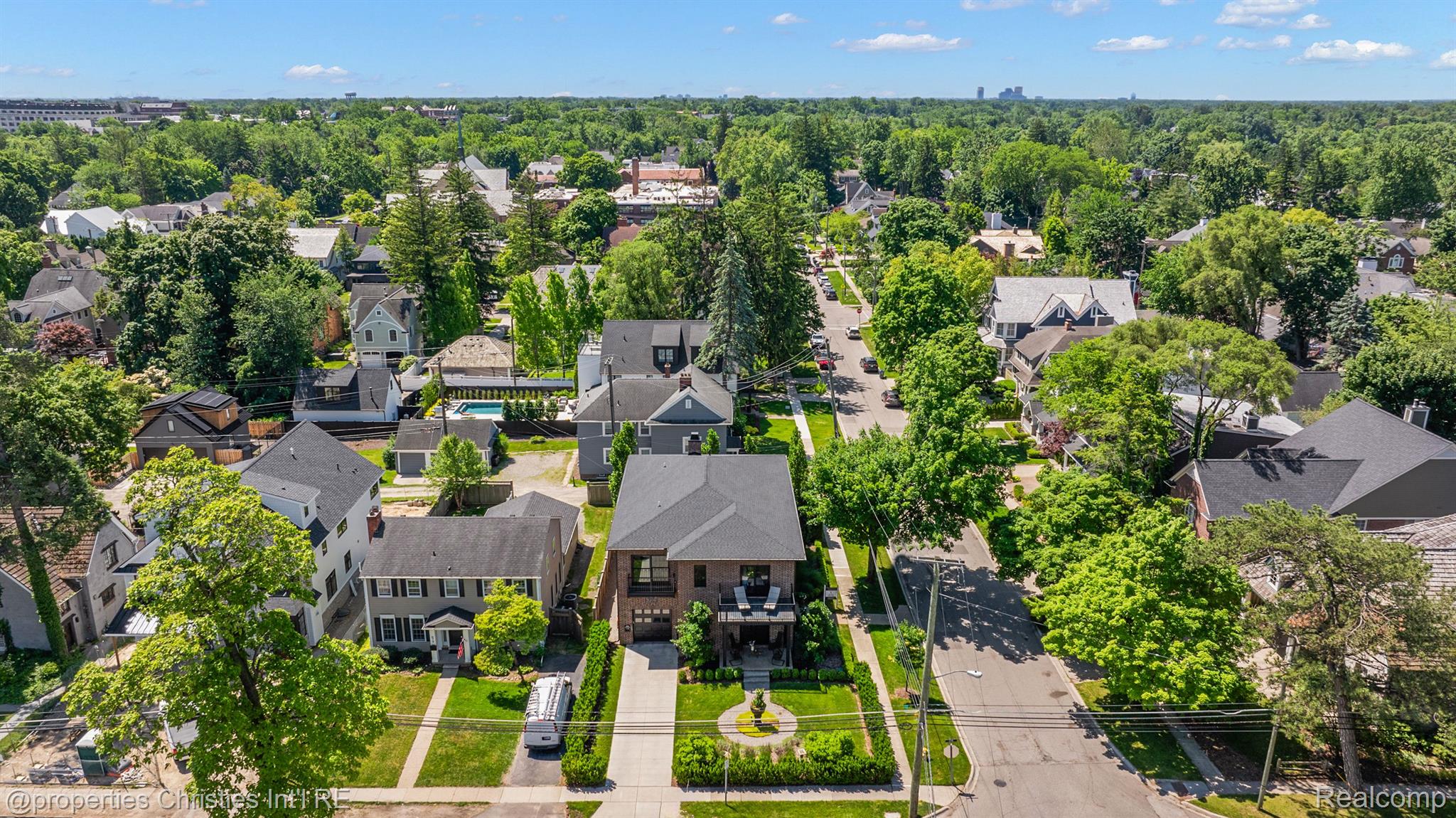 850 GREENWOOD Street