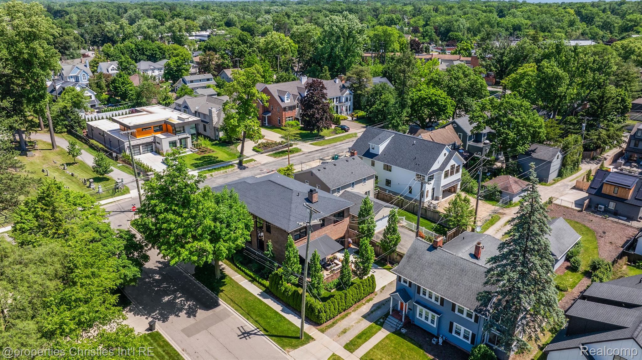 850 GREENWOOD Street