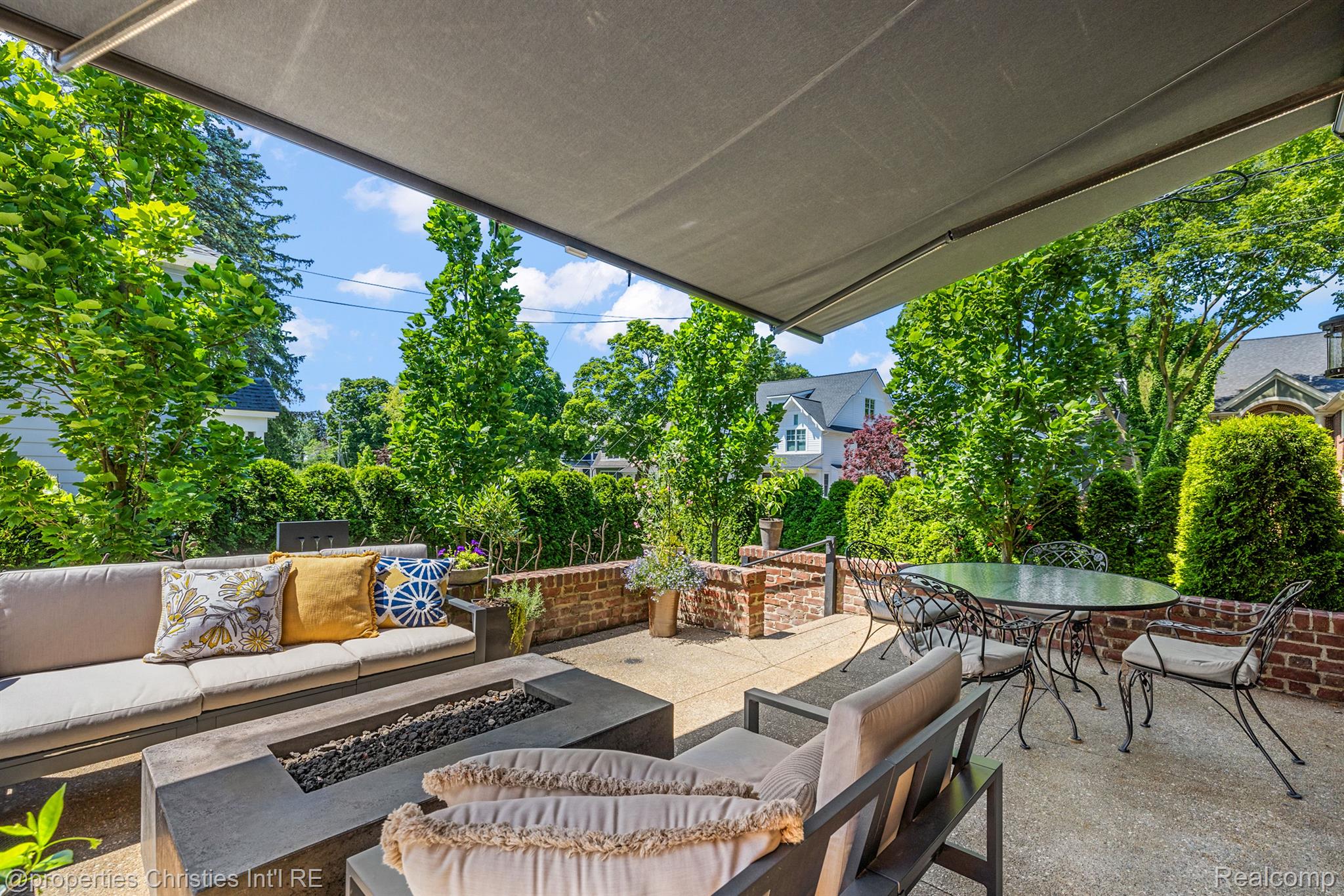 850 GREENWOOD Street