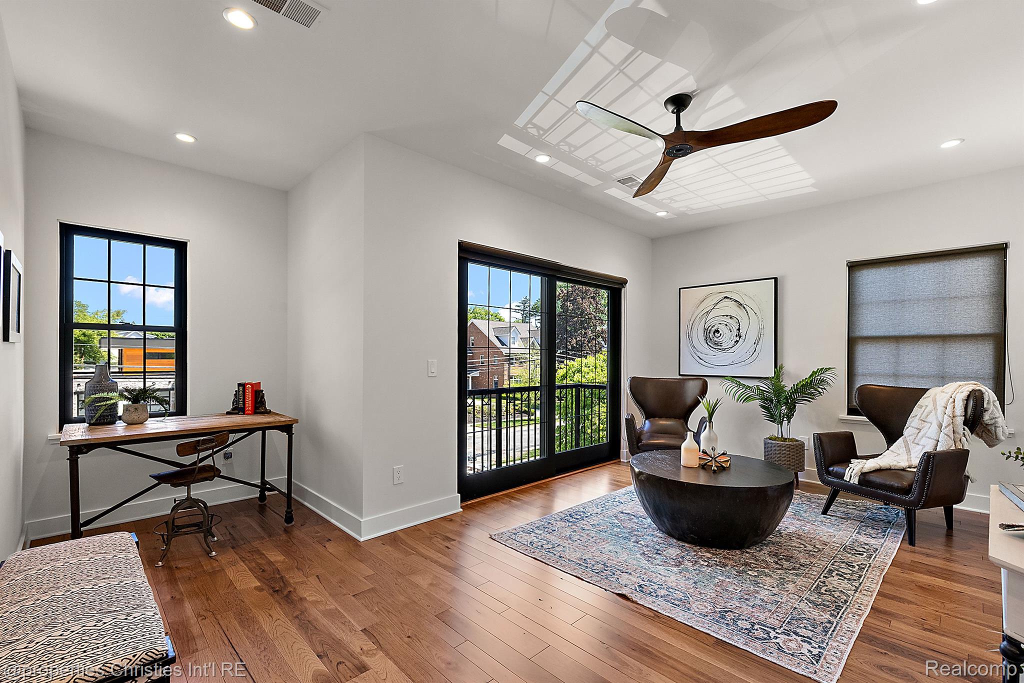 850 GREENWOOD Street