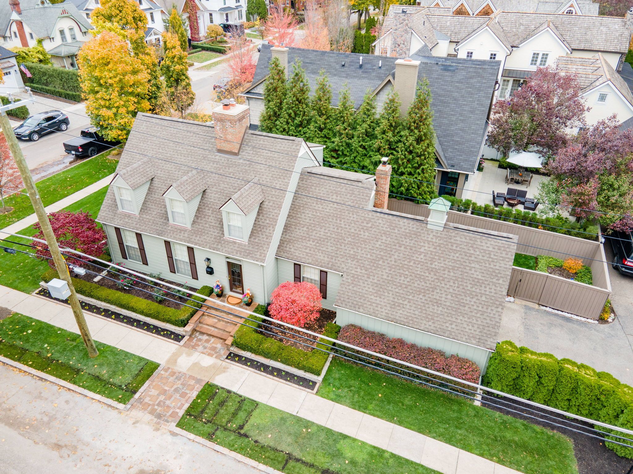 660 Woodland