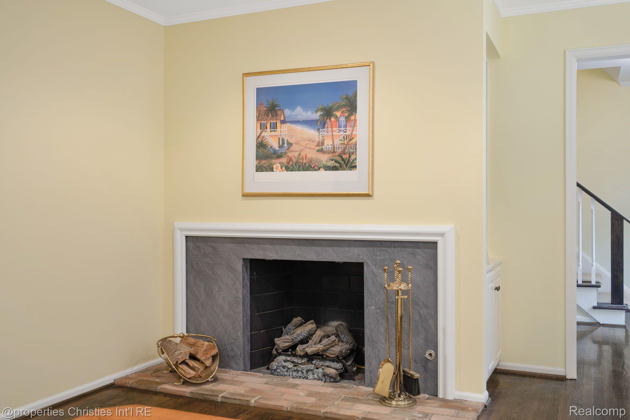 660 Woodland