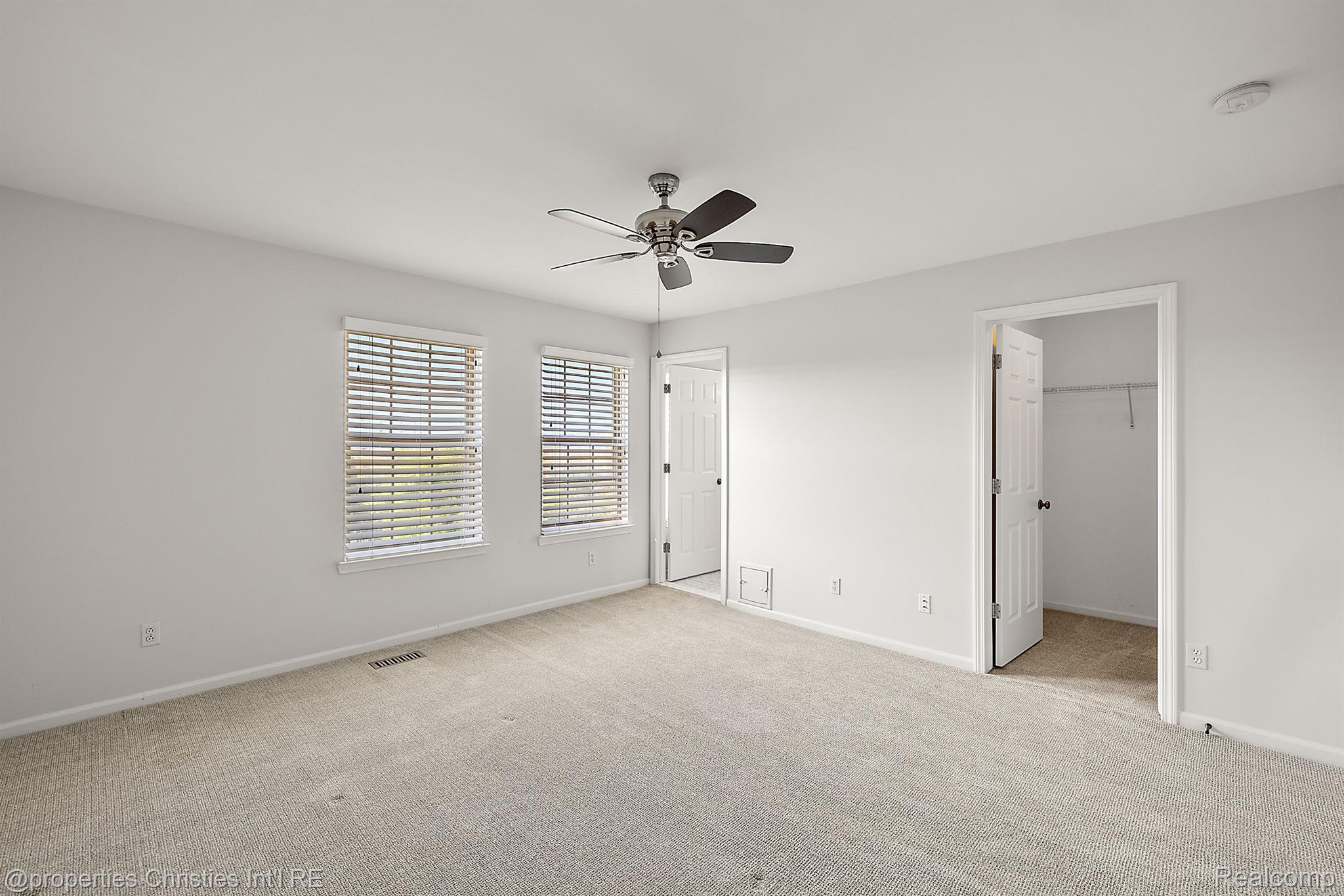 3283 Camden Drive