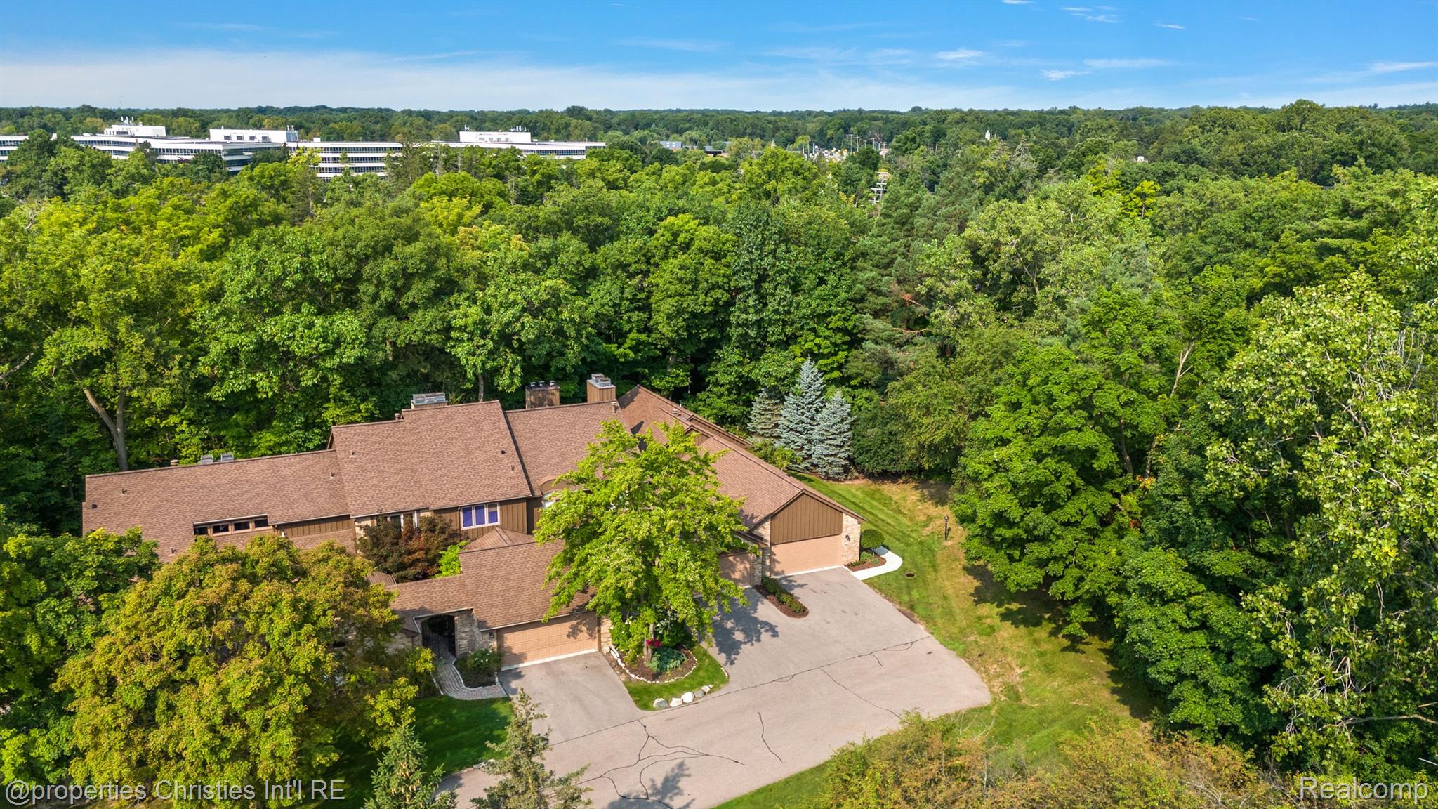 30985 TIMBERBROOK Lane