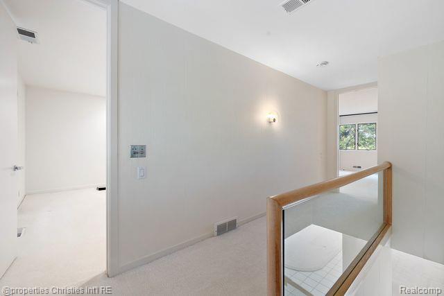 1895 RATHMOR Road