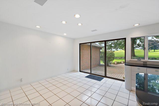 1895 RATHMOR Road