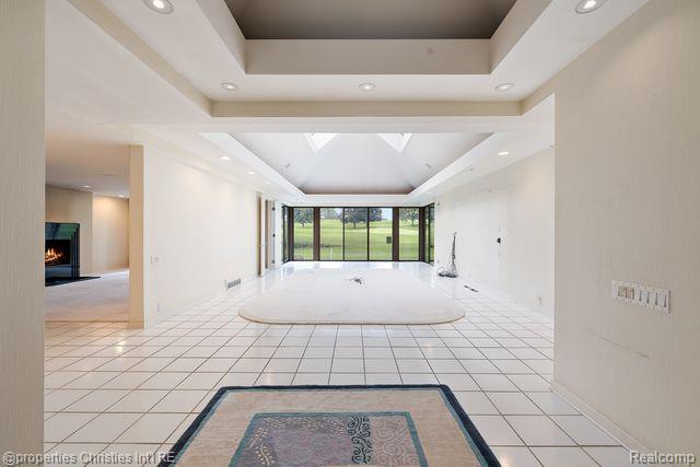 1895 RATHMOR Road