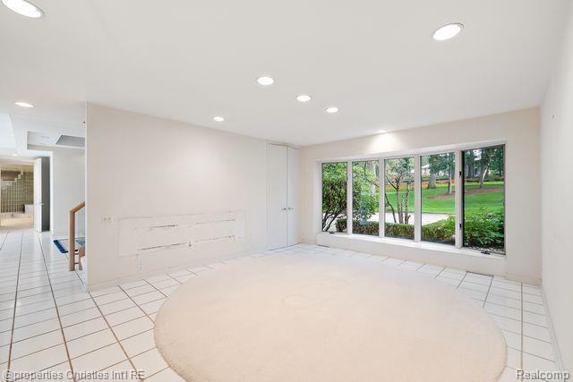 1895 RATHMOR Road