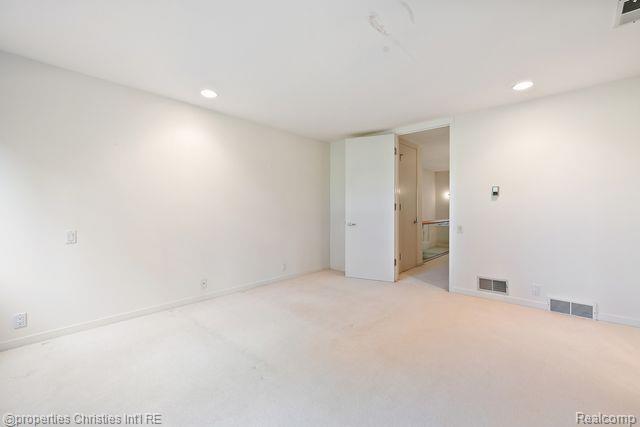 1895 RATHMOR Road