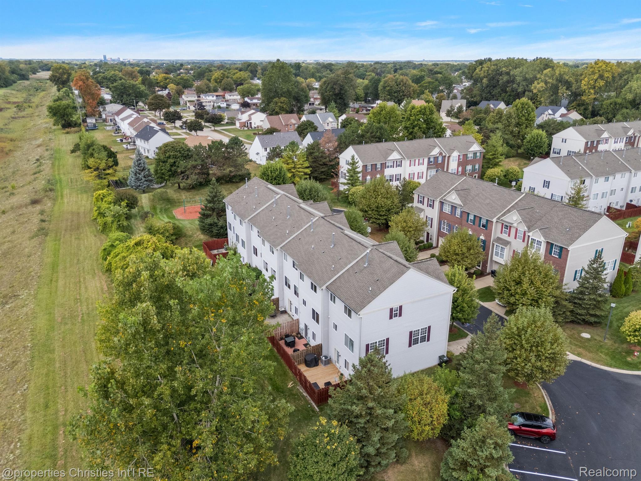 36450 DOMINION Circle