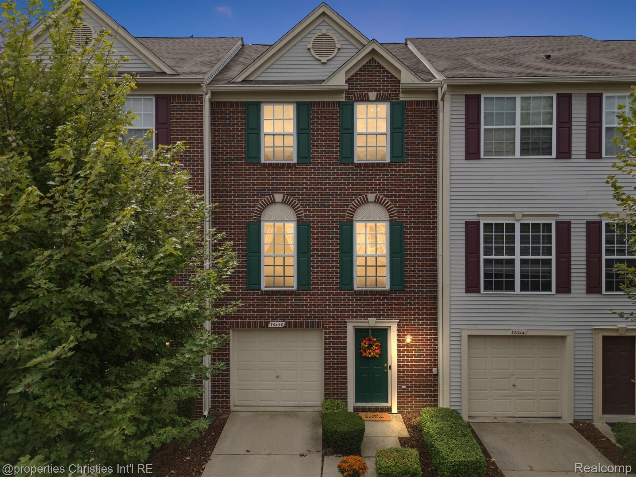36450 DOMINION Circle