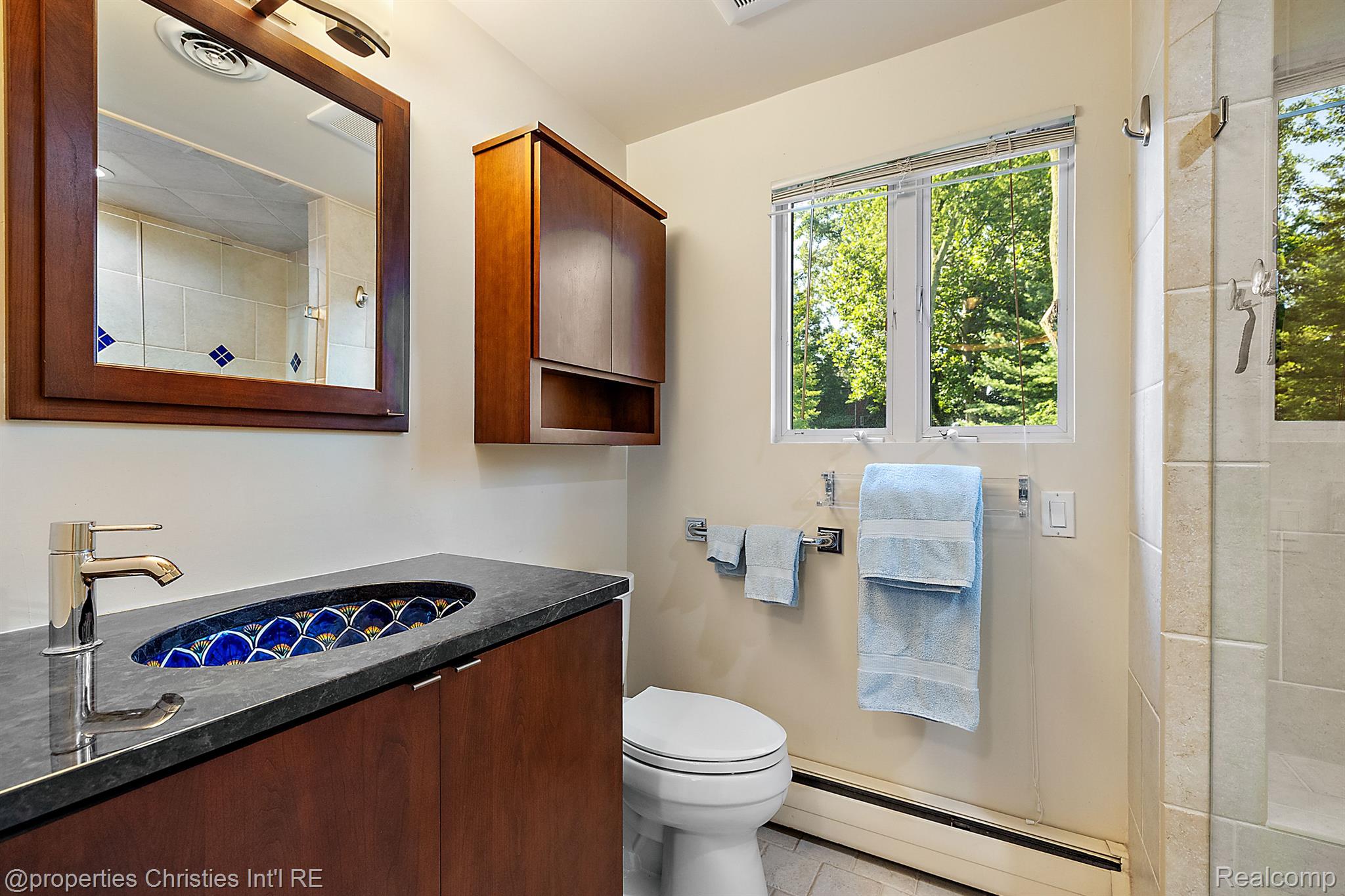 1429 Quarton Road