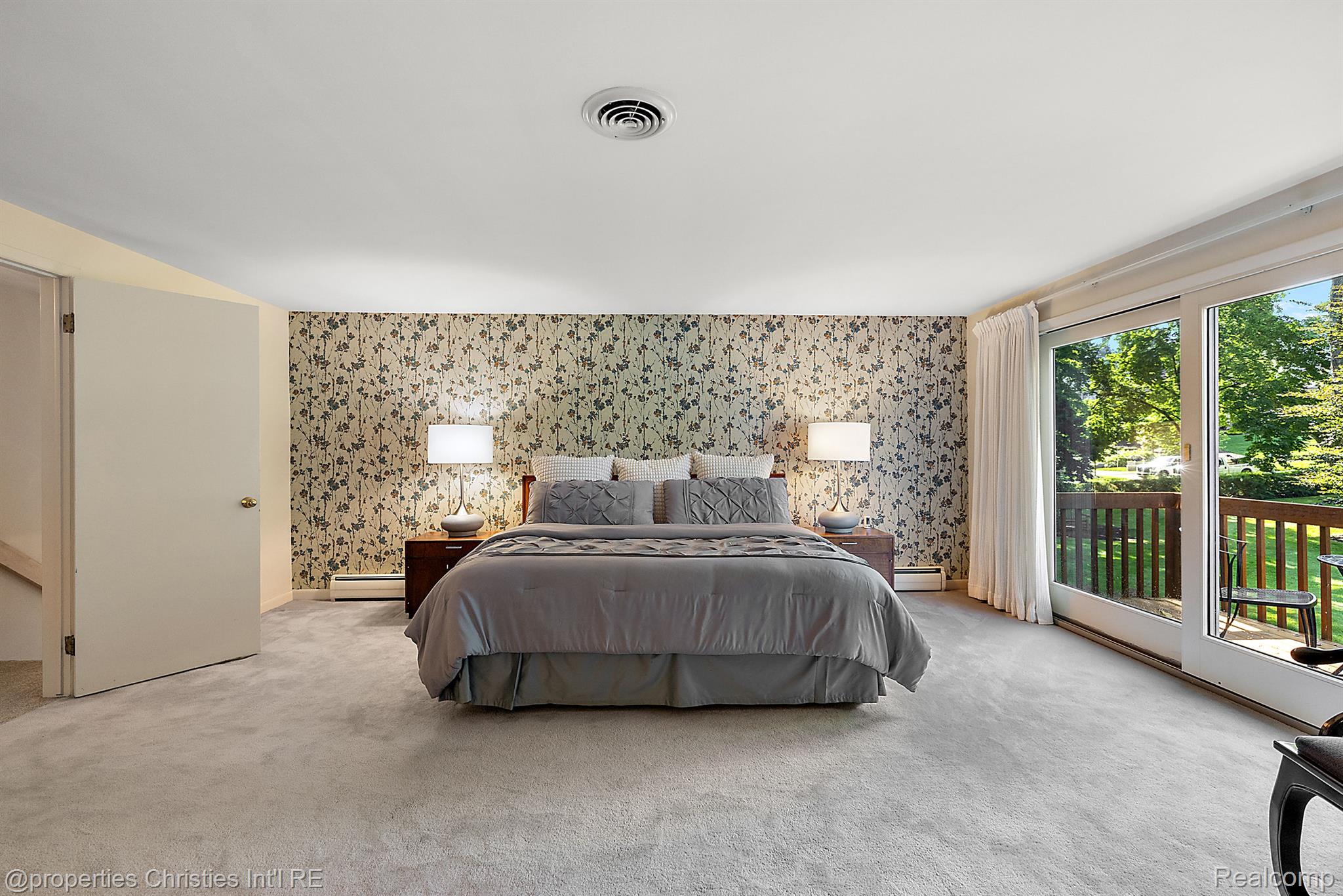 1429 Quarton Road