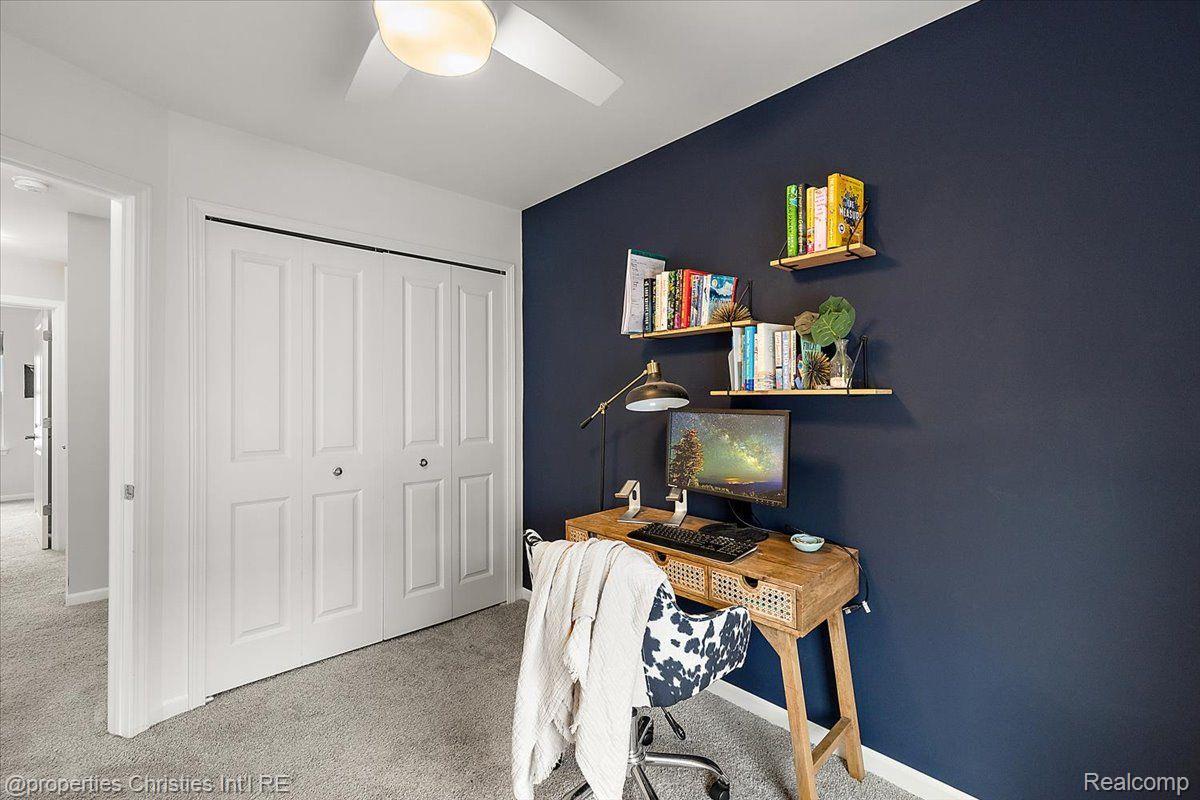 2500 Normandy Road 50