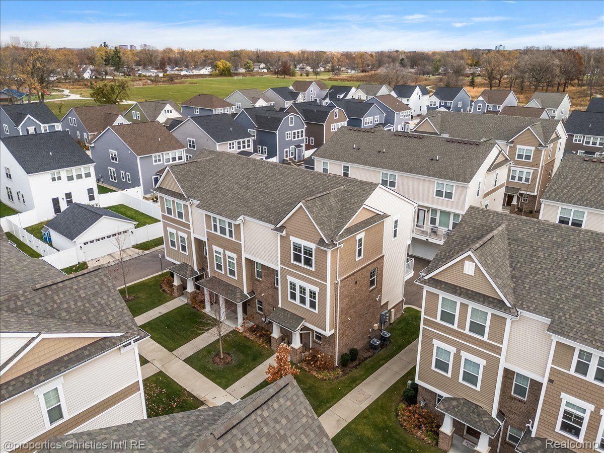 2500 Normandy Road 50