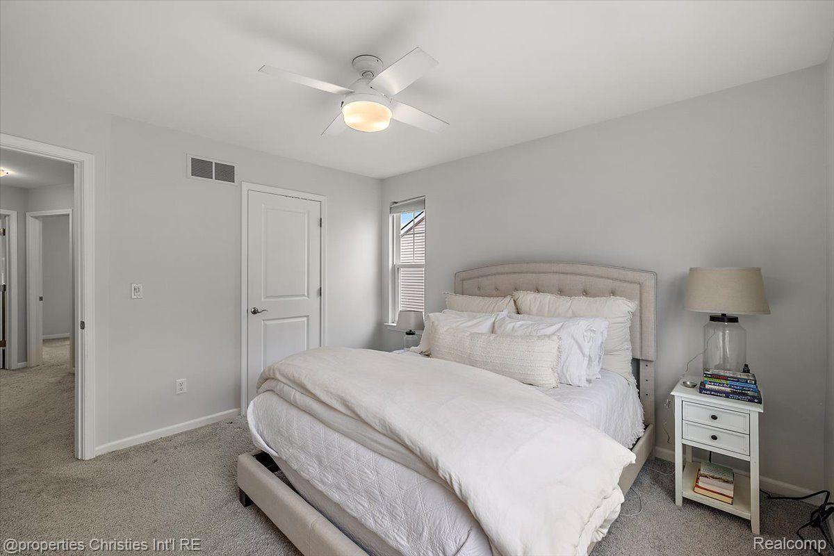 2500 Normandy Road 50