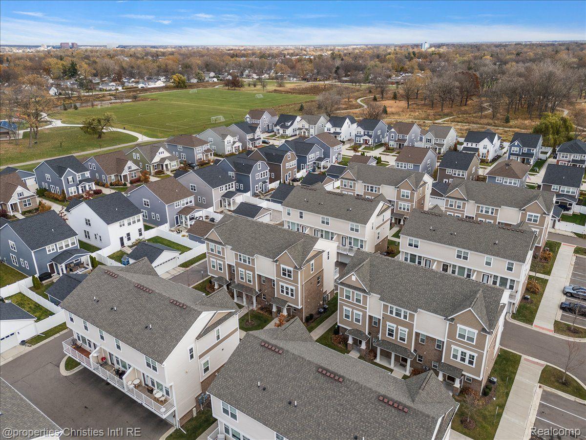 2500 Normandy Road 50