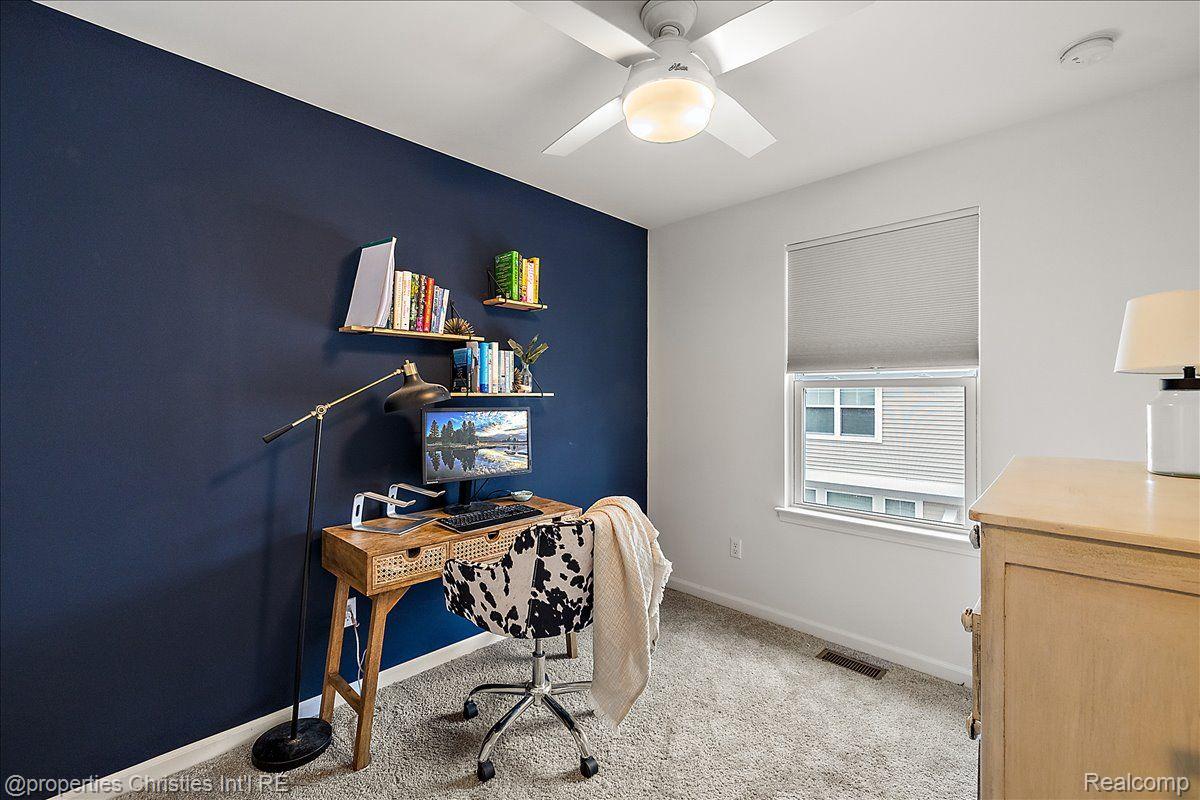 2500 Normandy Road 50