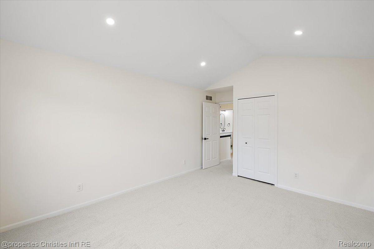 4897 FOOTHILLS Drive