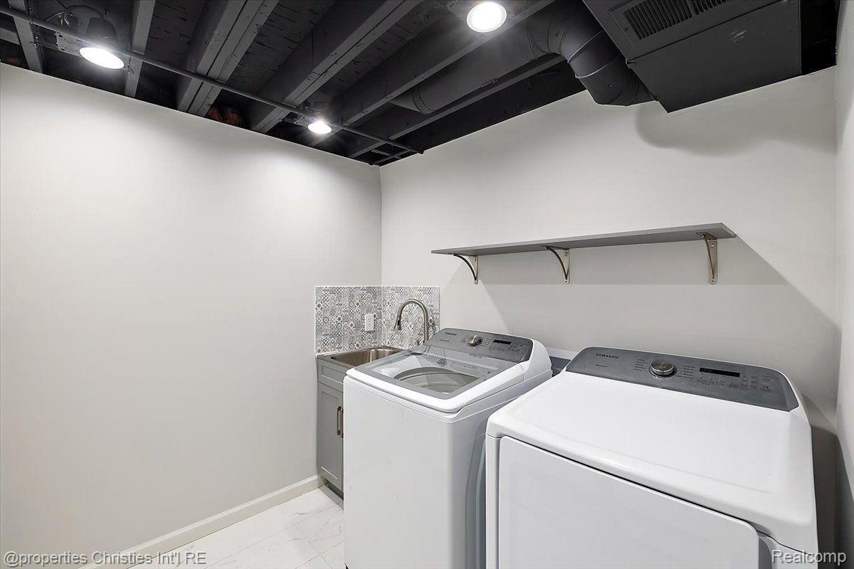 4897 FOOTHILLS Drive