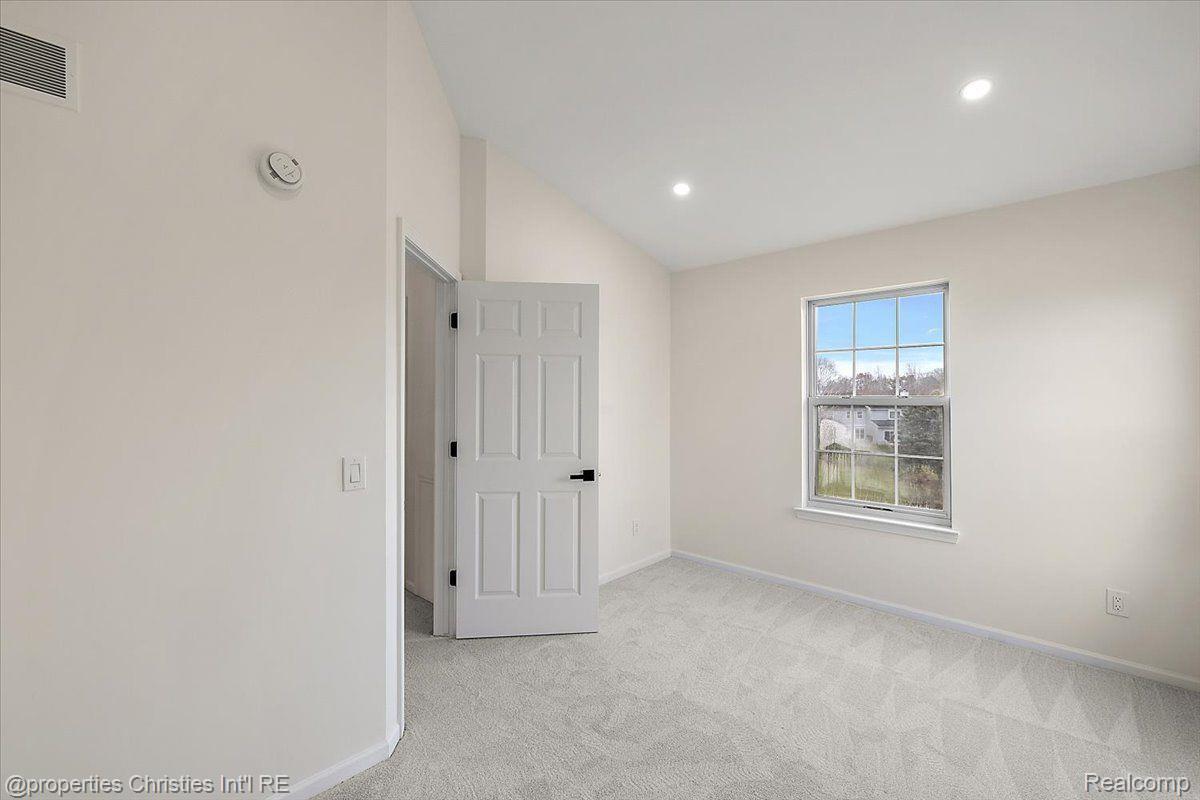 4897 FOOTHILLS Drive