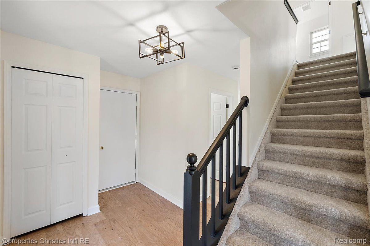 4897 FOOTHILLS Drive
