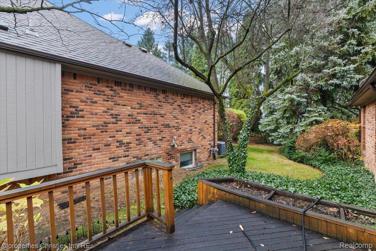 5579 Pine Brooke Court